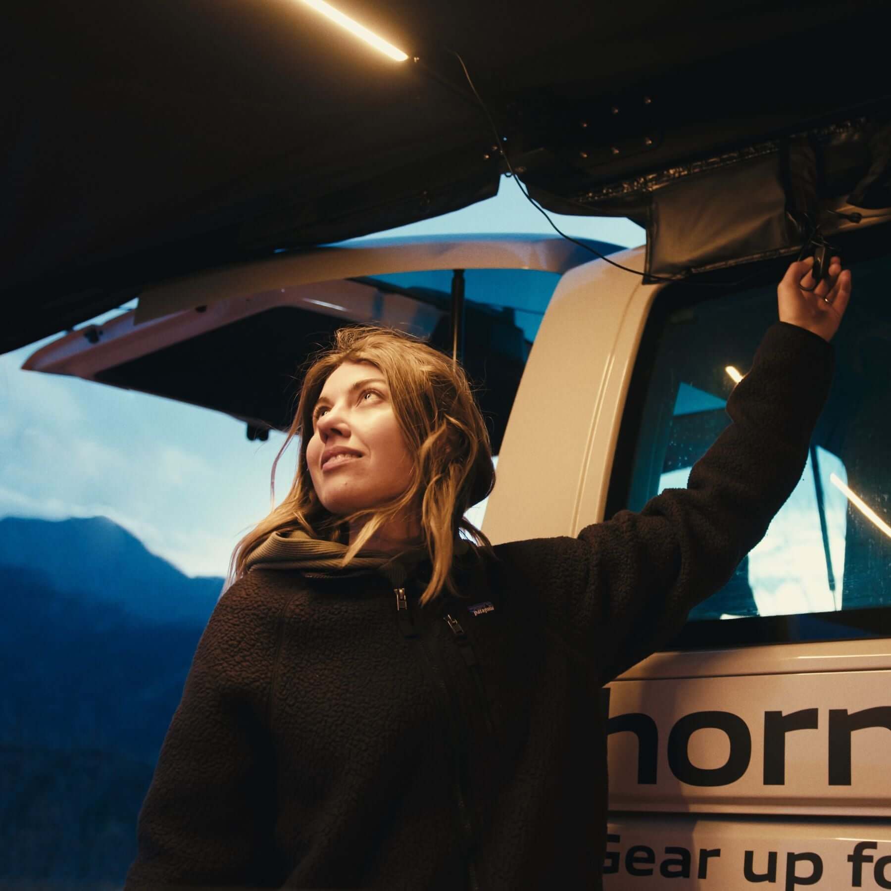 180 Grad Markise Horizon (freitragend)