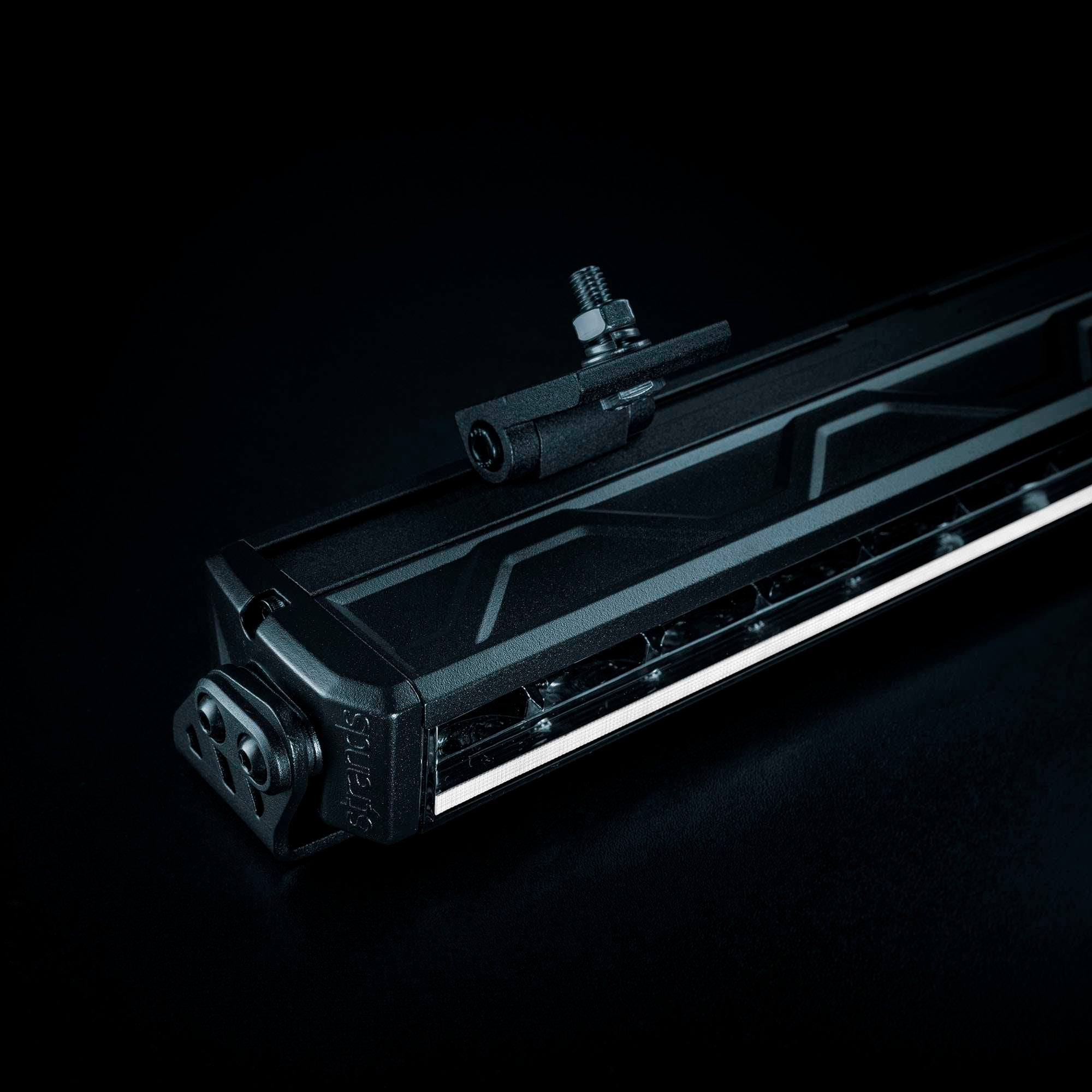 Strands FIREFLY LED BAR 10″