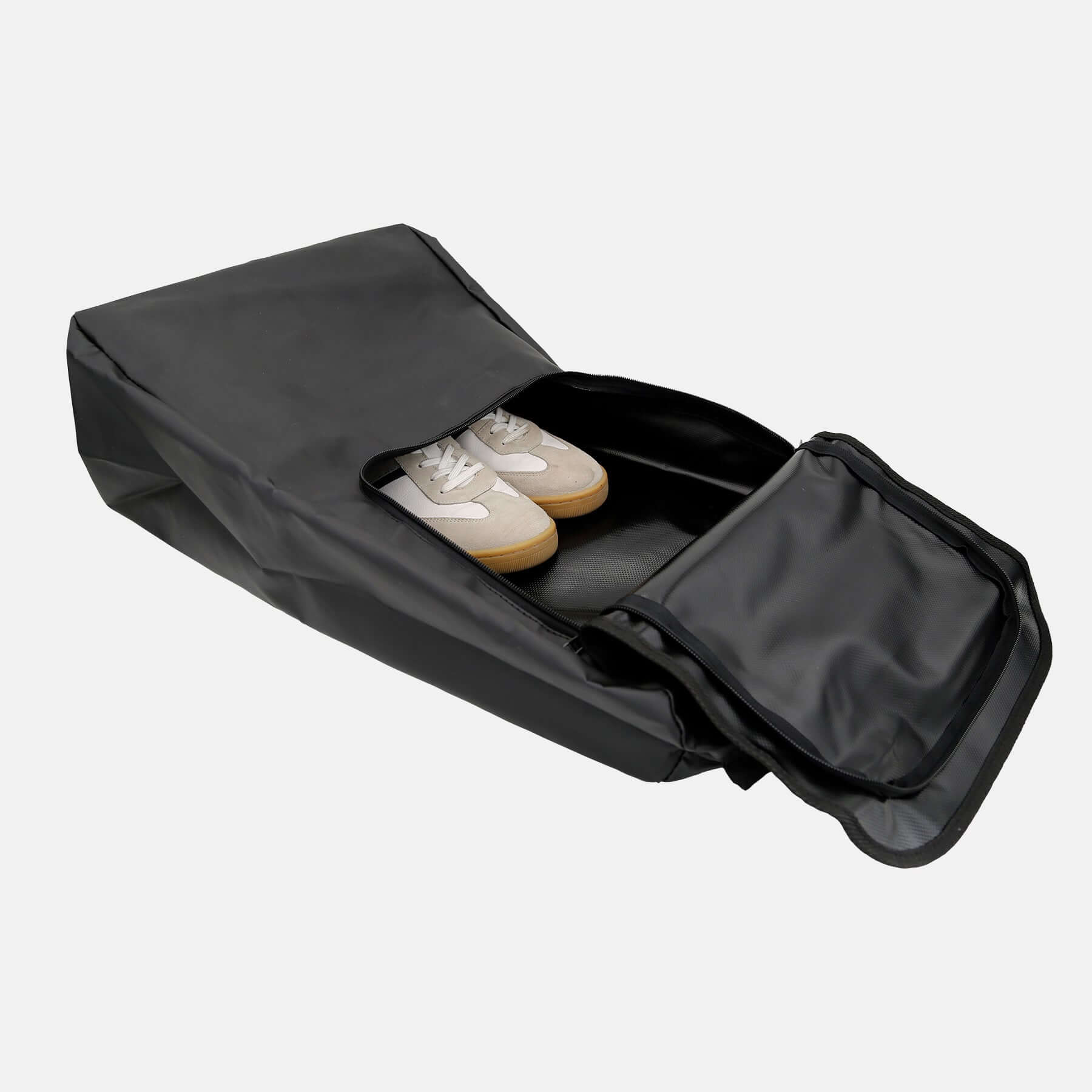 Shoe bag for roof tent