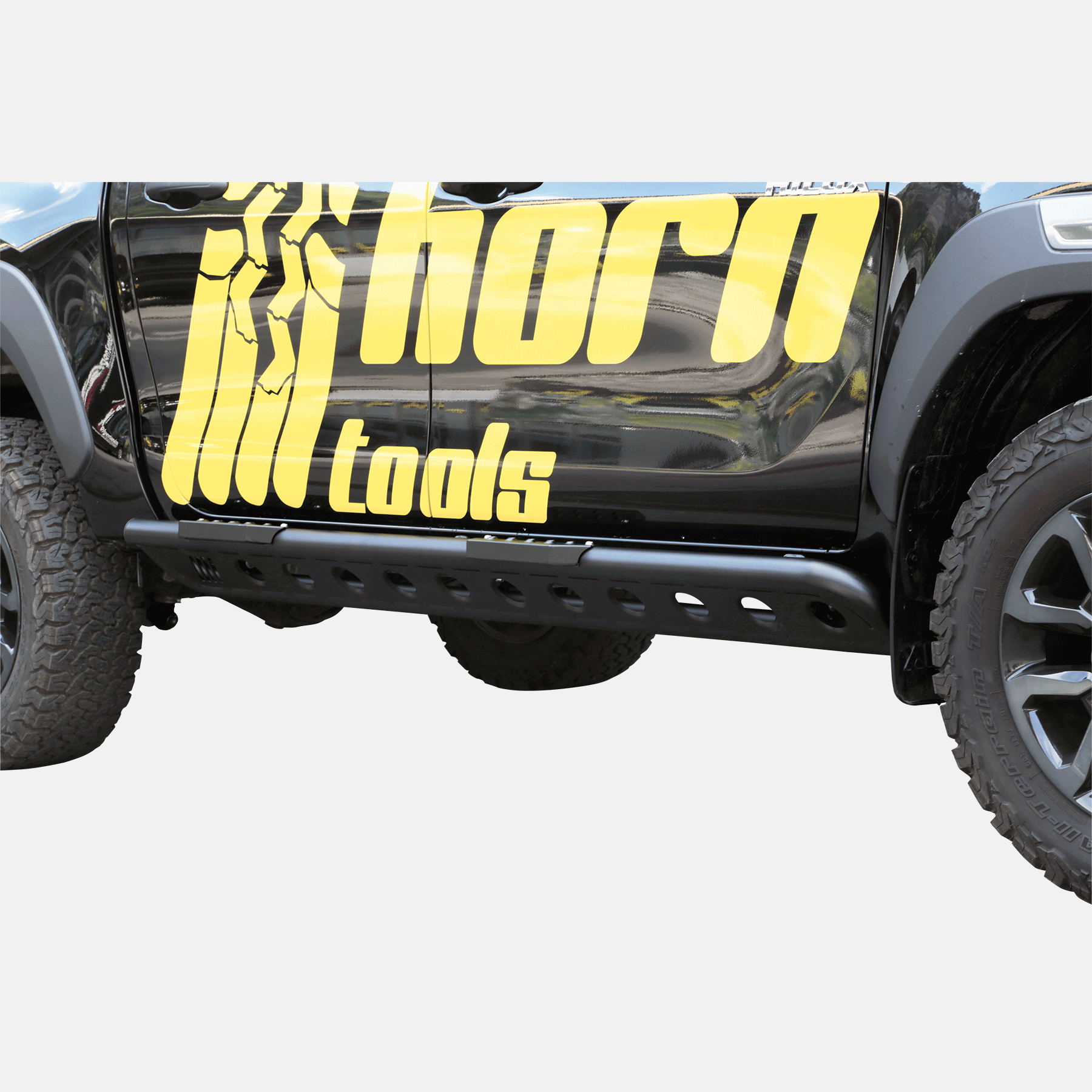 Rockslider LAPIS Aluminium für Toyota Hilux ab Bj. 2016