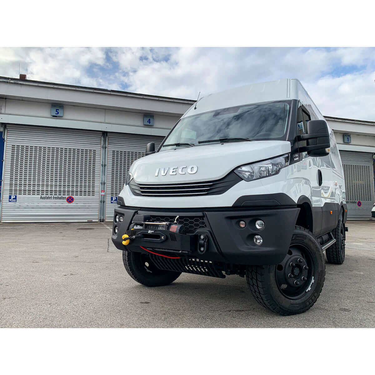 Seilwindensystem Alpha für Iveco Daily 4x4 - 5,4 Tonnen