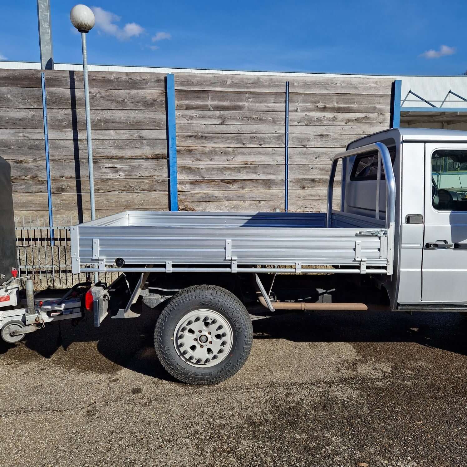 Flatbed UTE Tray Silver including side walls & cabin protection