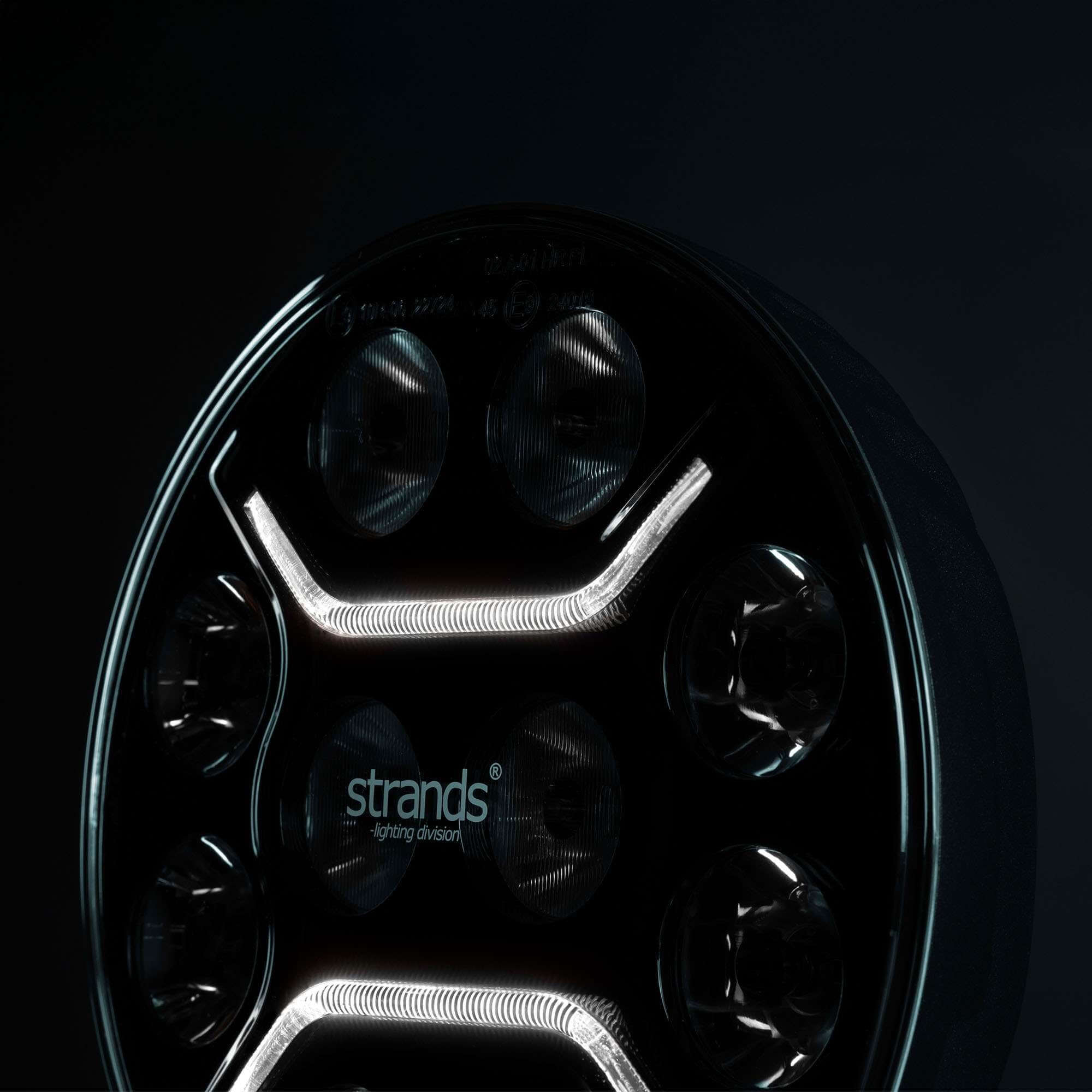 Strands DARK KNIGHT INTENSE DRIVING LIGHT 9″