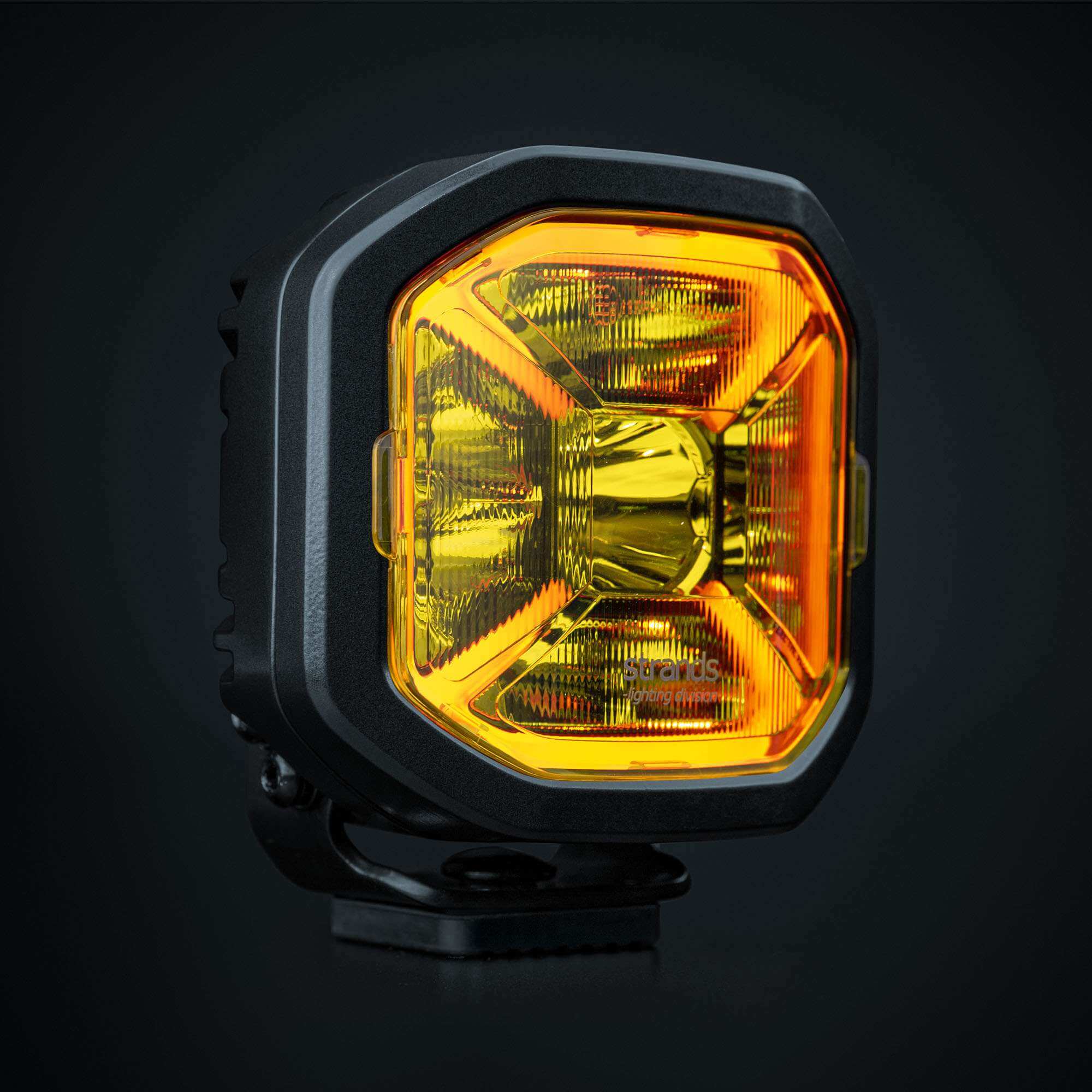 Strands SIBERIA X COVER LENS YELLOW FLOOD 4″