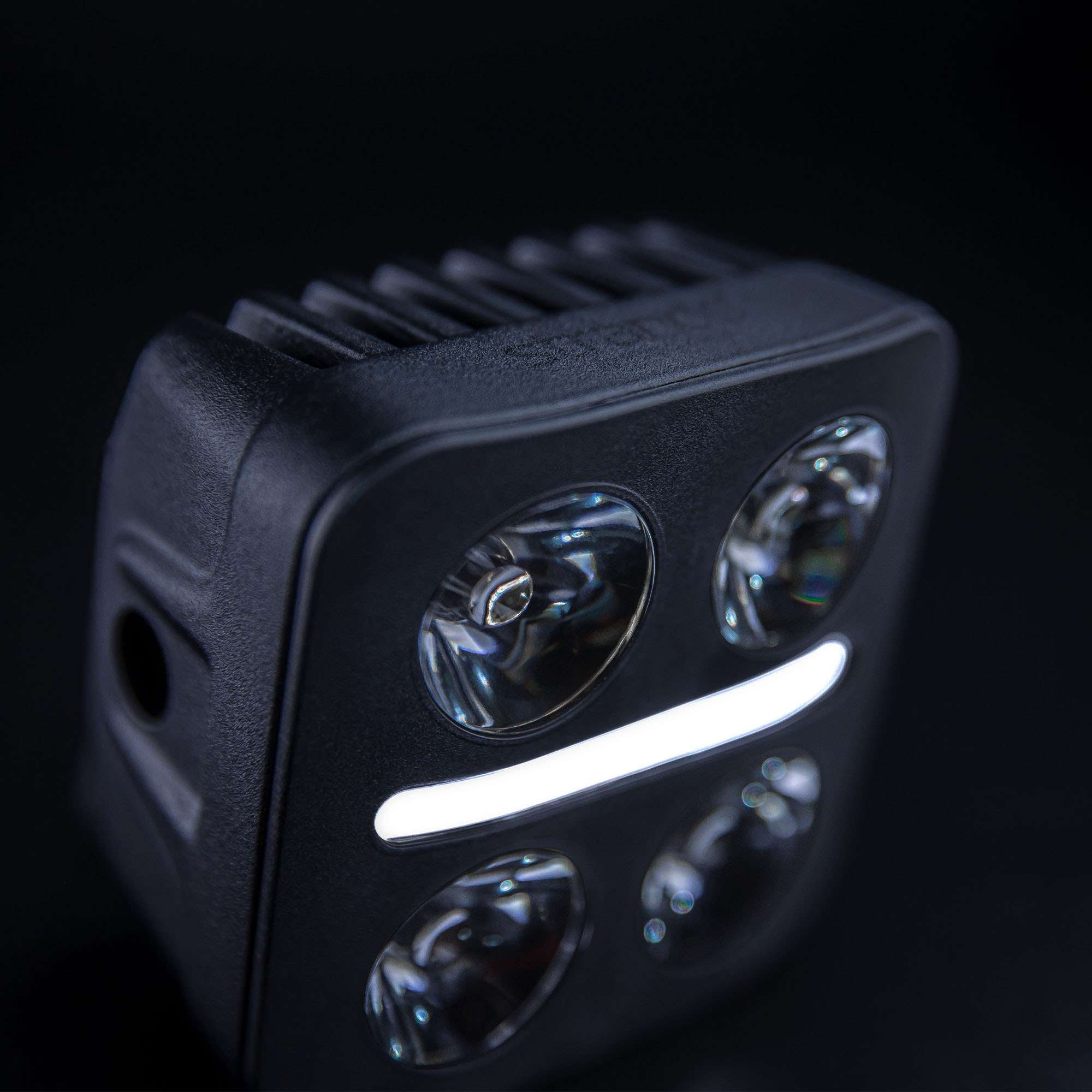 Strands NUUK D-LINE QB DRIVING LIGHT 3″