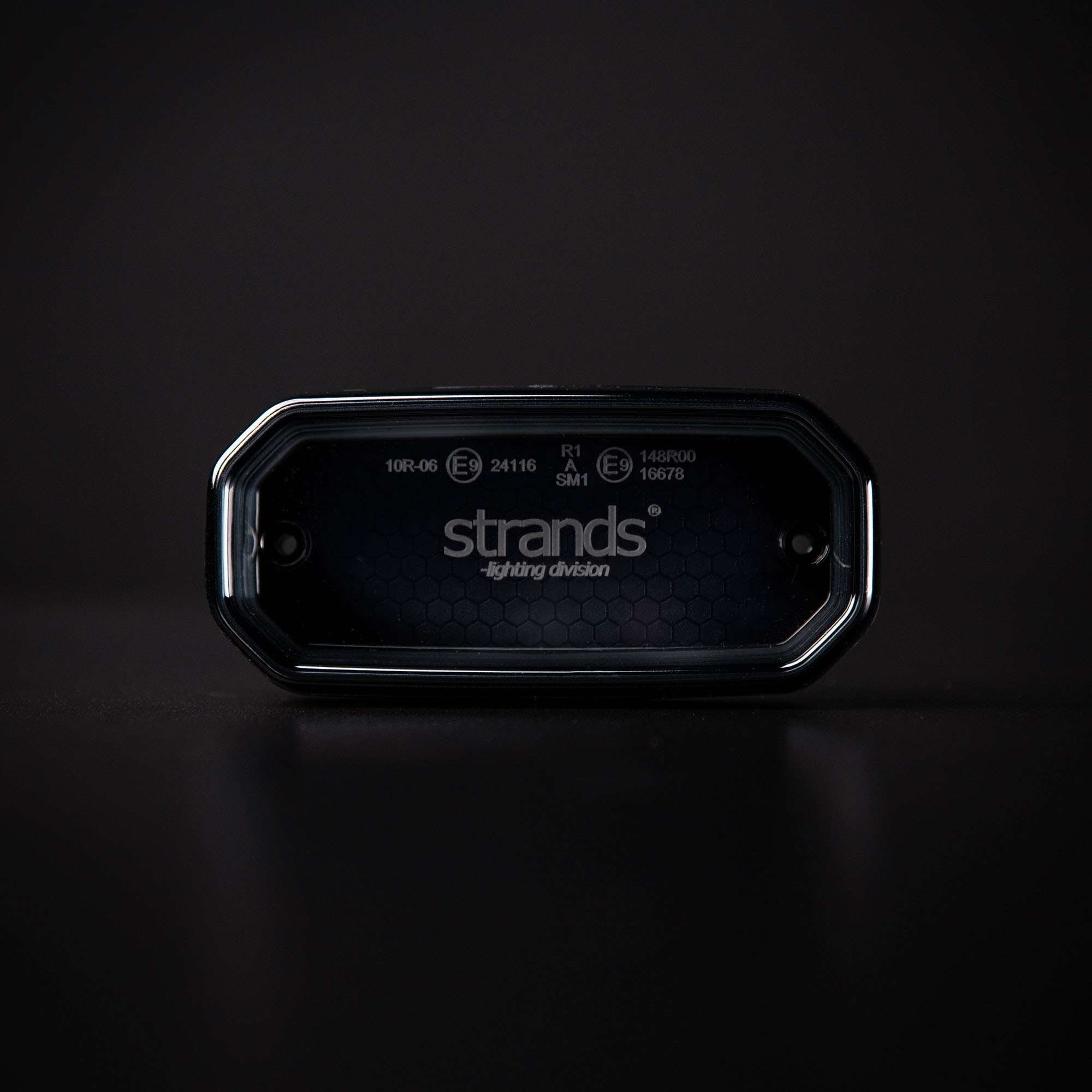 Strands FOR9T Scale Front Position Light