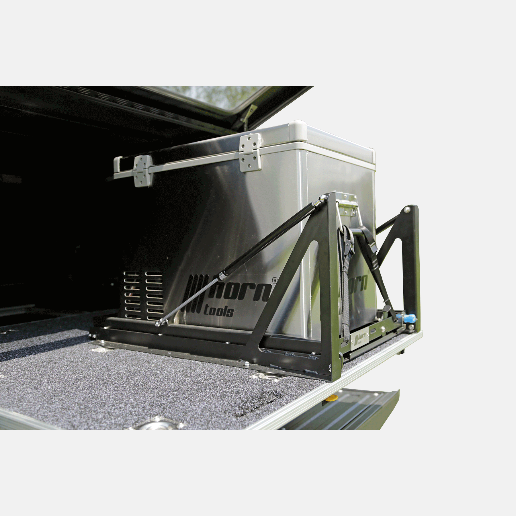 Kühlbox Auszug kippbar 750x430mm Aluminium