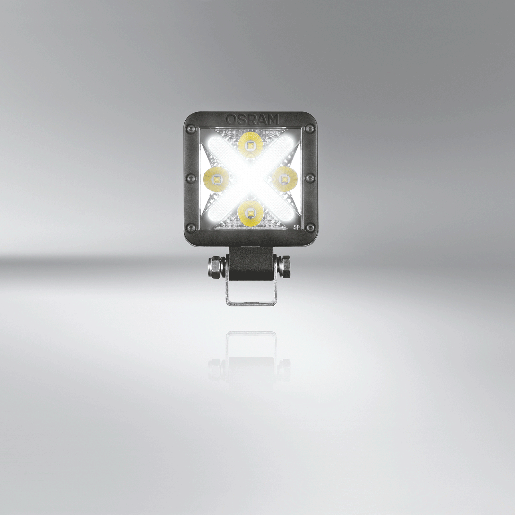 OSRAM LEDriving® Cube-X Wide & Accent mit Tagfahrlicht X SHAPE Arbeitsscheinwerfer Rückfahrscheinwerfer