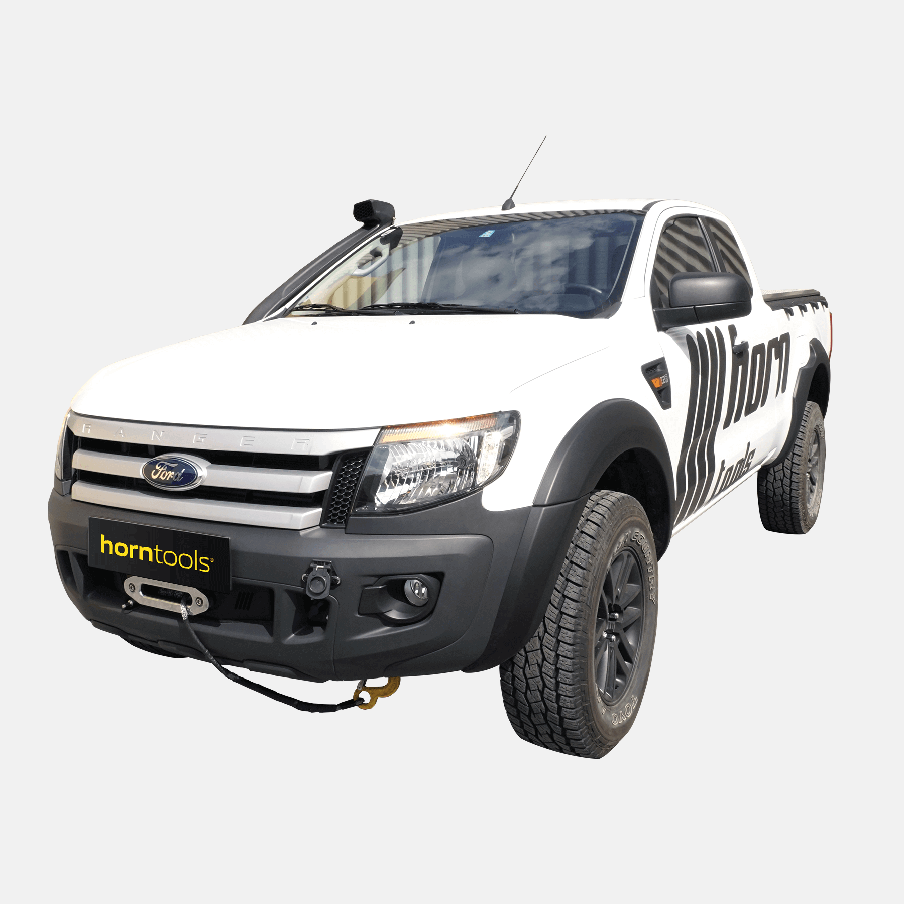 Alpha winch system for Ford Ranger T6 4.3 tons built between 2012 and 2015